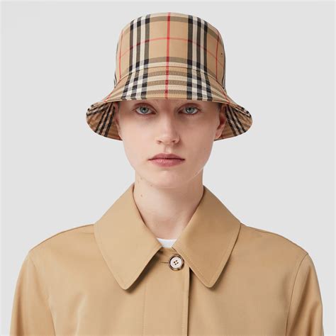 Burberry technical check hat